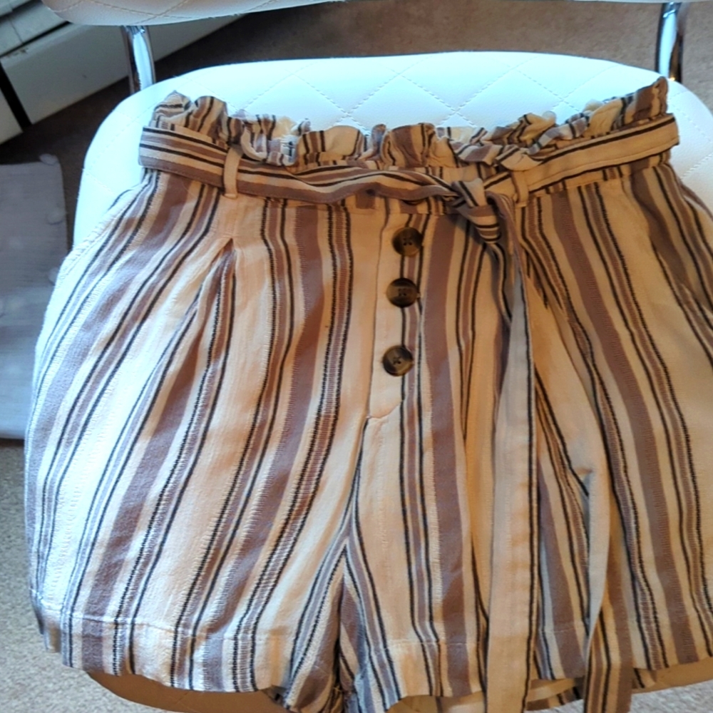 American Eagle women's shorts